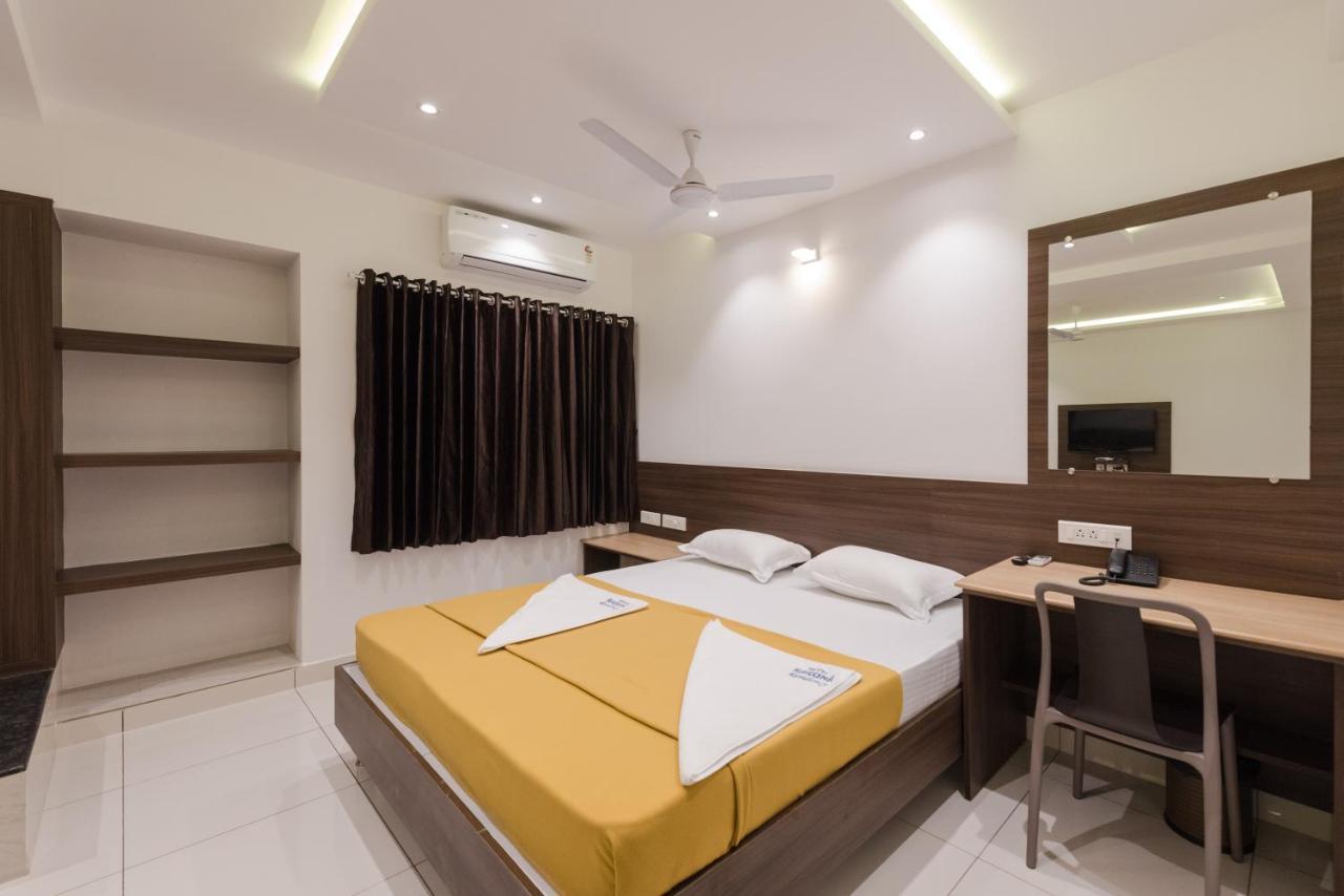 Hotel Karuna Residency Mangalore Exterior photo